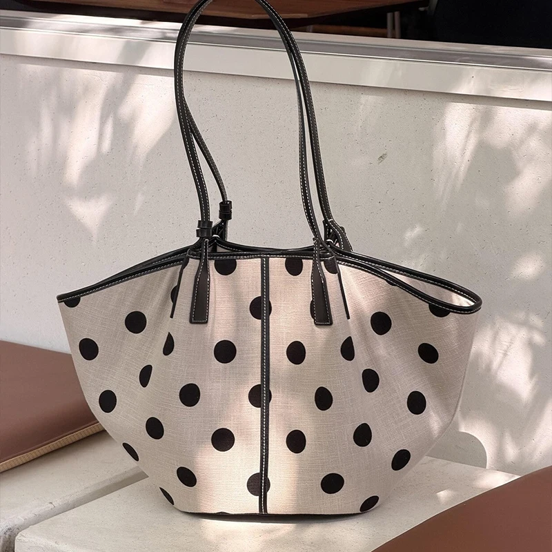 フランス製手織りショルダーバッグ エレガントなカラーブロッキ - Crochet Bag Raffia のレビューと価格